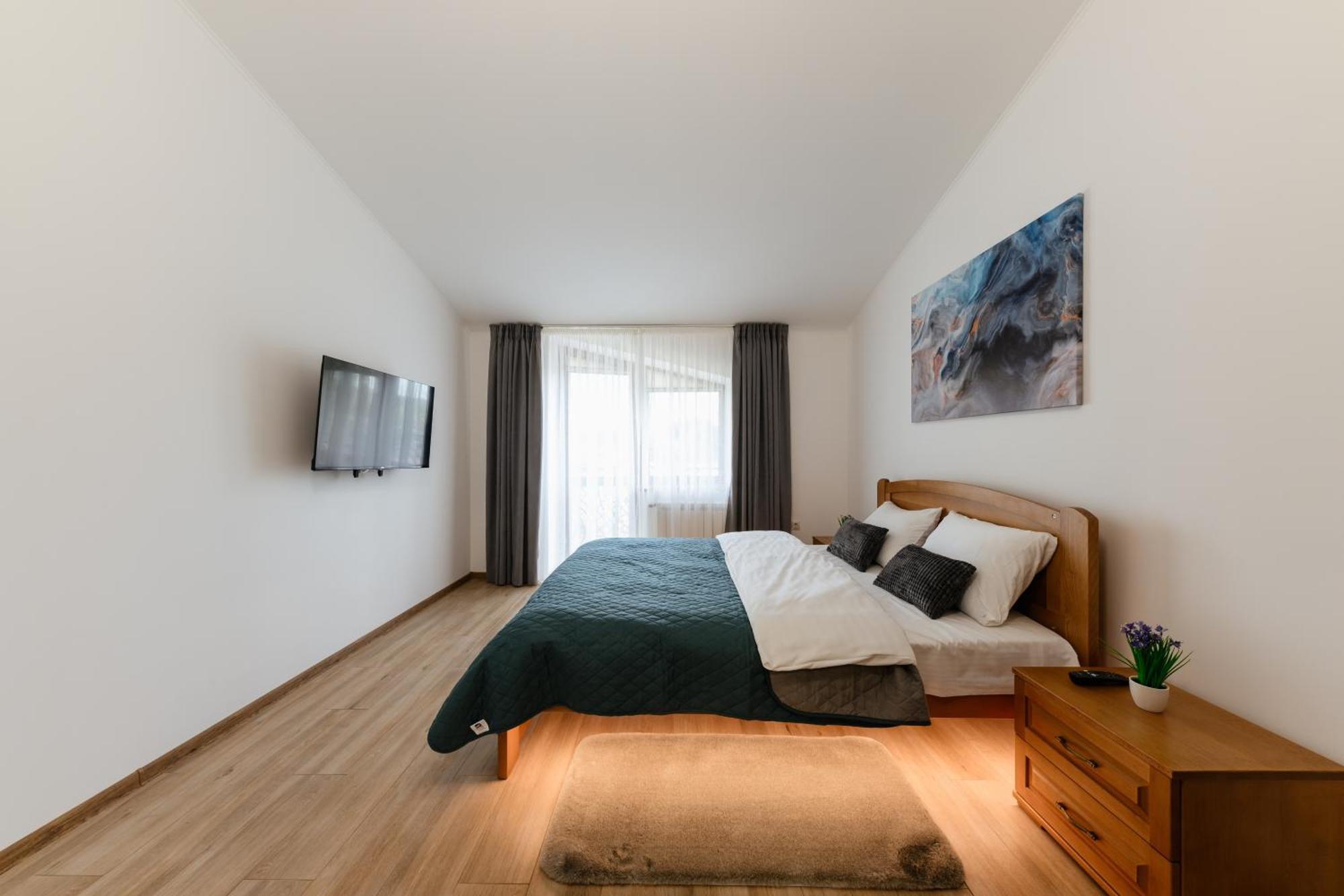 Luxury Apartments Uzhorod Buitenkant foto