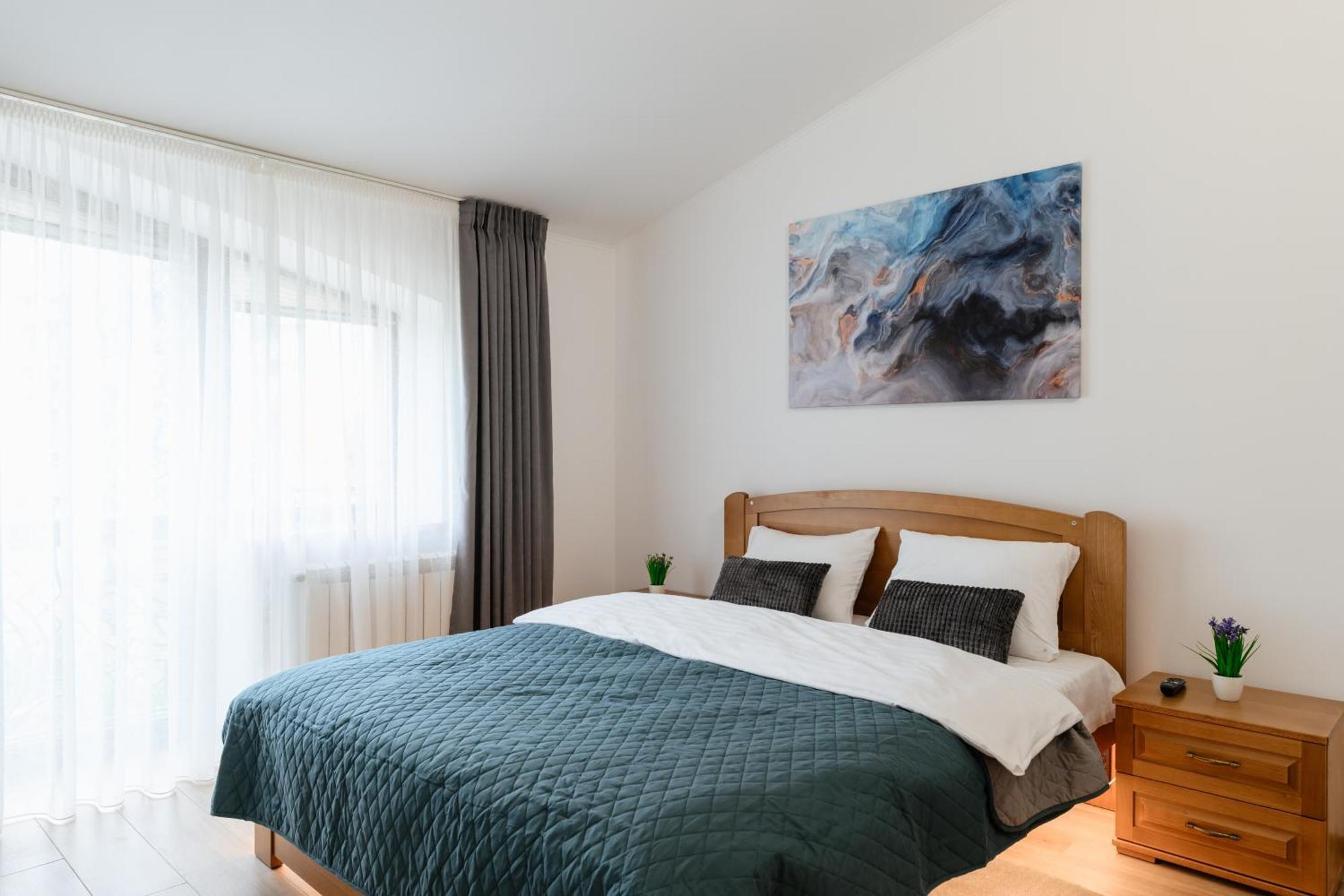 Luxury Apartments Uzhorod Buitenkant foto